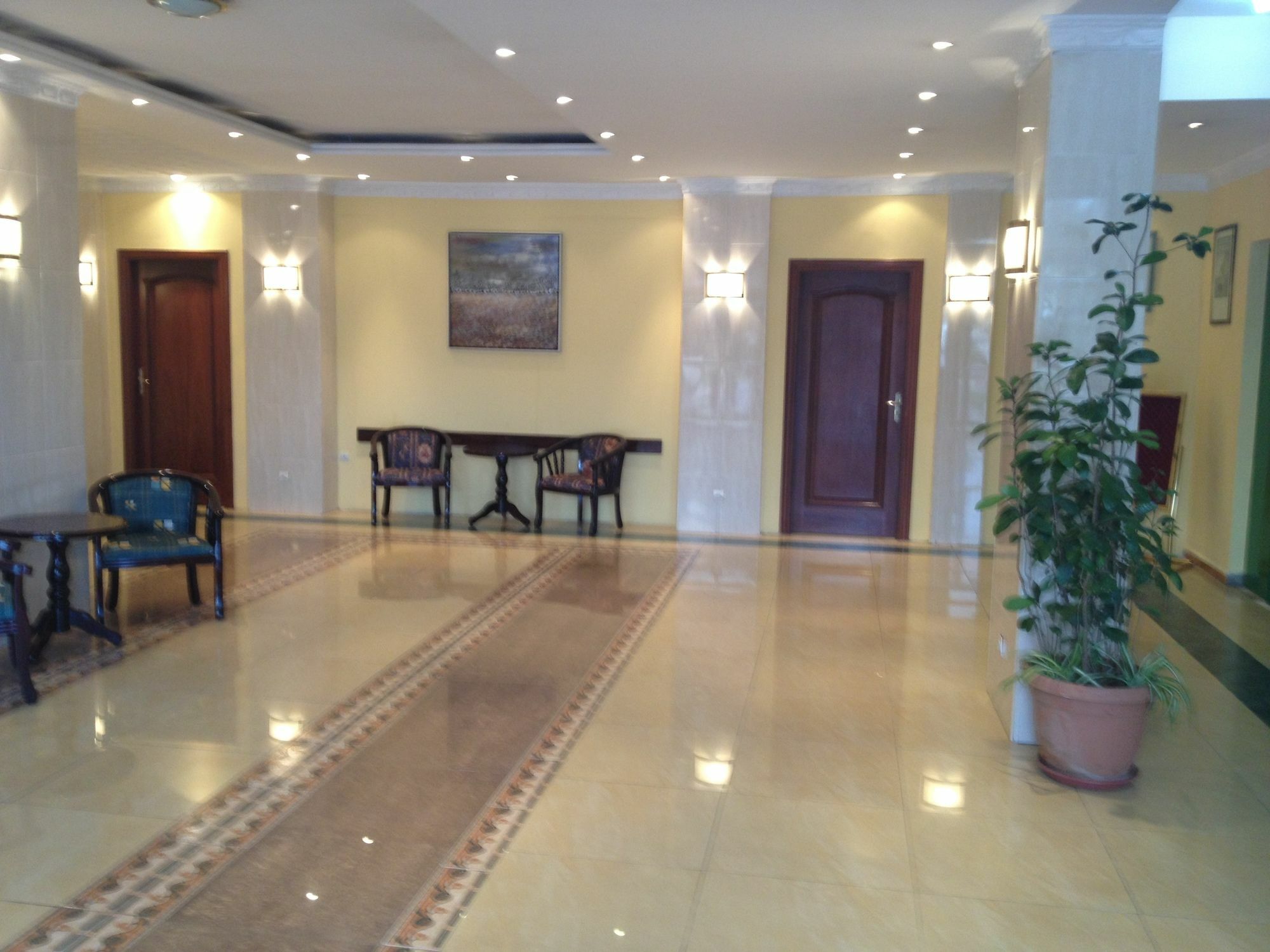 Hotel De L'Aeroport Algiers エクステリア 写真